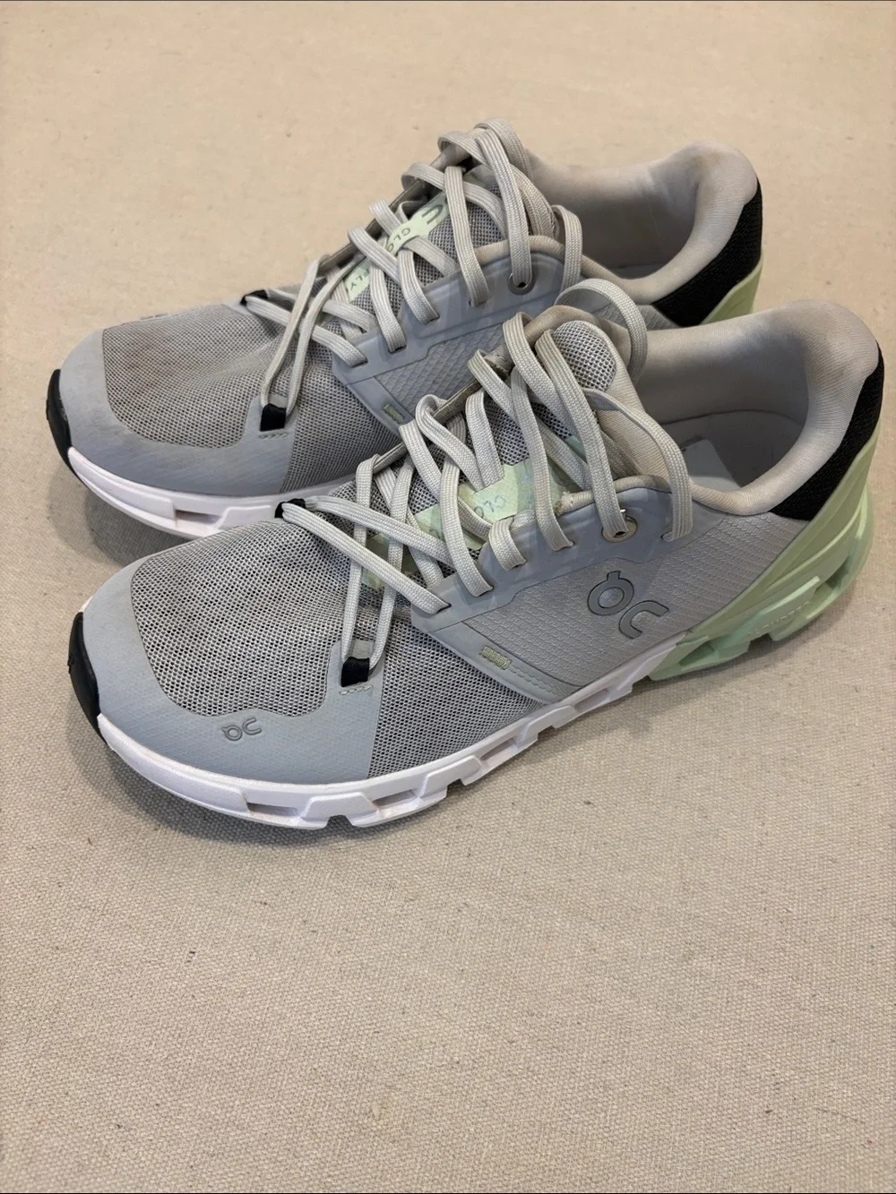 On Cloud Men's Athletic Shoes in Light Grey with Mint